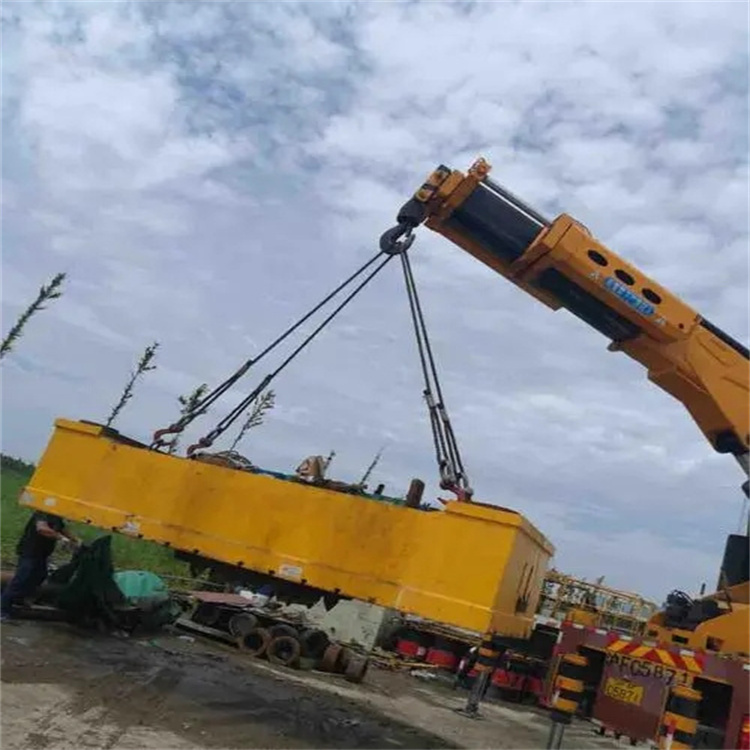 皇桐镇随车吊吊集装箱怎么吊